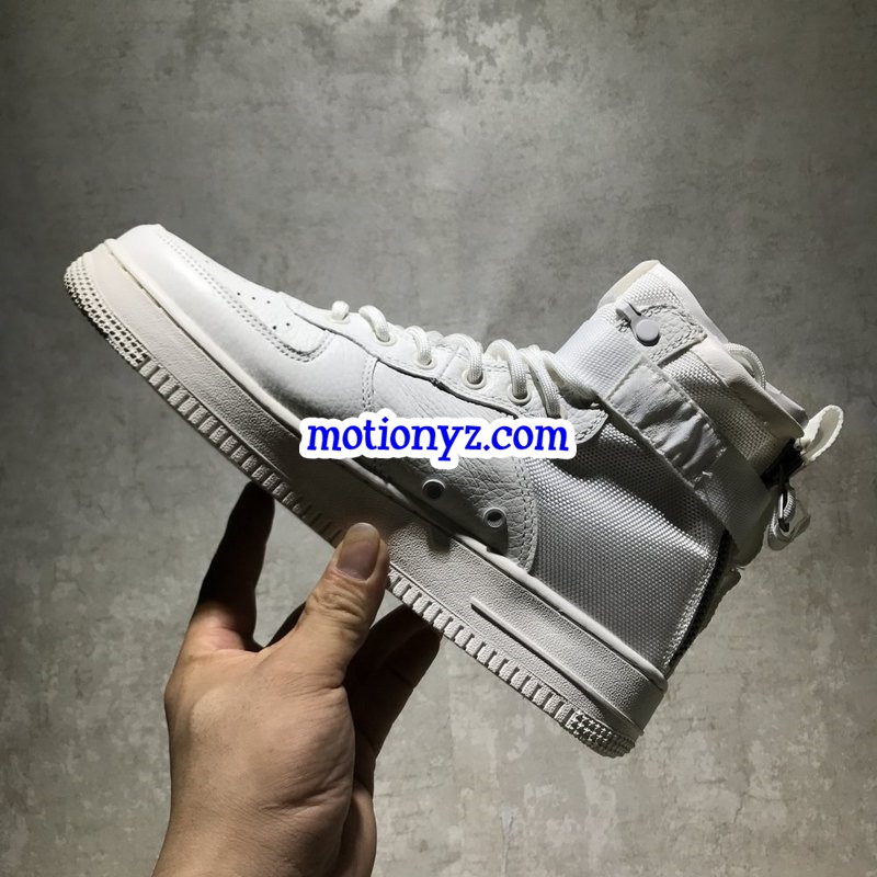 Nk SF Air Force 1 Mid QS White